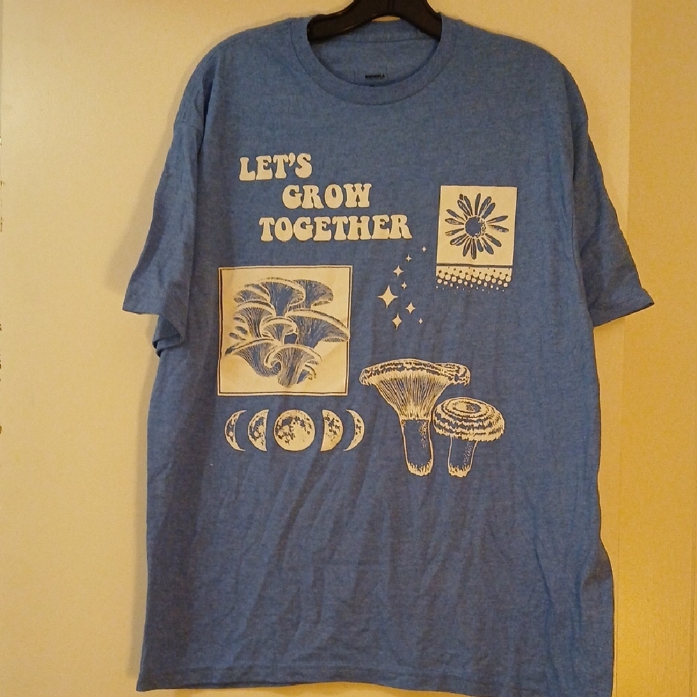 Sonoma For LIFE Blue Graphic Tee - Let's Grow Together, MUSHROOMS, XL